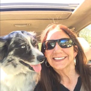 Meet your Posher, Debbie